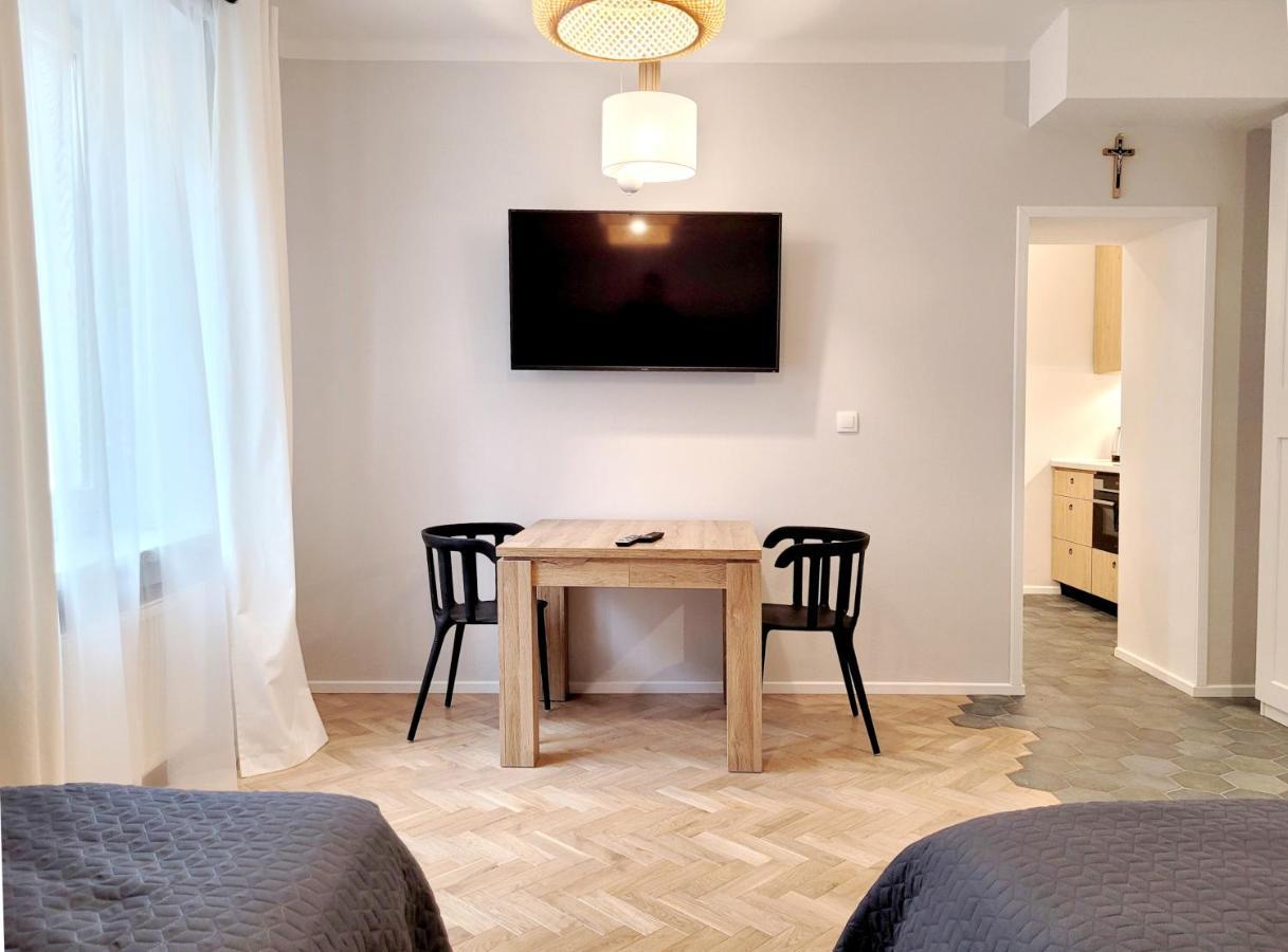 Kana - Stylish Apartment In Krakow Pomorska - Close, Wifi, Smart Tv Krasków Eksteriør bilde