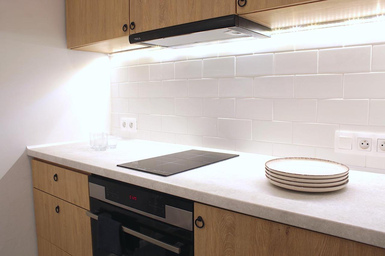 Kana - Stylish Apartment In Krakow Pomorska - Close, Wifi, Smart Tv Krasków Eksteriør bilde